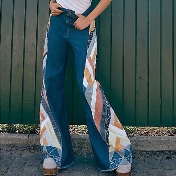 We The Free Rare Stick by Your Side Boho Patchwork Flare Jeans, Size 24 … - Picture 4 of 5